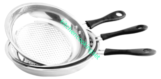 Home Kitchen Nonstick Cookware Set Strong And Immune To Rust 0.55mm Thickness
